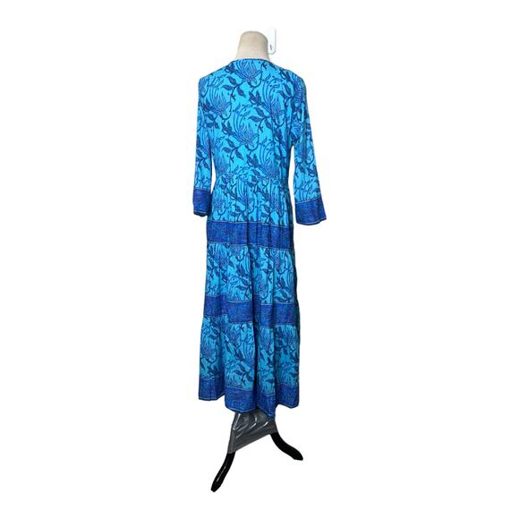 Bella Tu Blue Batik Floral Tier 3/4 Sleeves Boho Midi Dress size Small - Picture 2 of 16